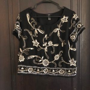 3 for $10 💐 Forever 21 Beaded Crop Top